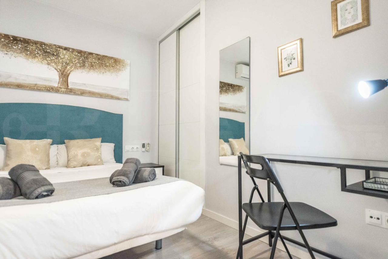 Cosy Flat With Private Balcony - Historic Center By Rems Appartement Málaga Buitenkant foto